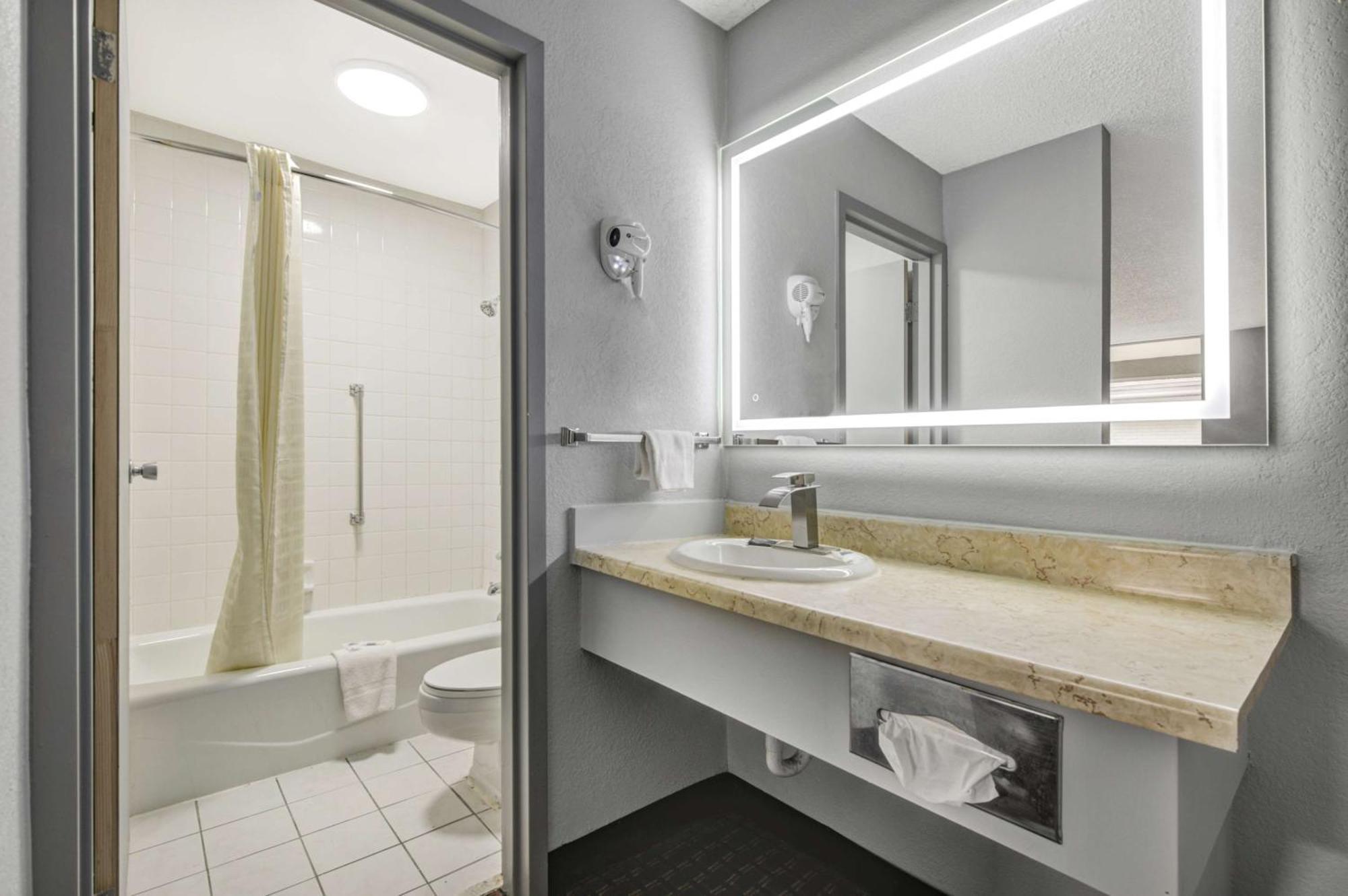 Motel 6 Chickasha, Ok ภายนอก รูปภาพ